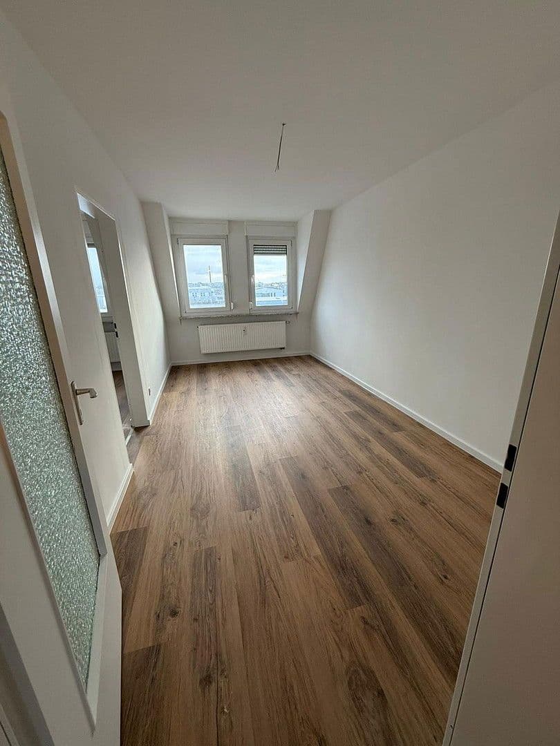 Pronájem bytu 3+1 65 m², Höfener Str. 22, Fürth, Bavorsko Pronájem bytu 3+1 65 m², Höfener Str. 22, Fürth, Bavorsko