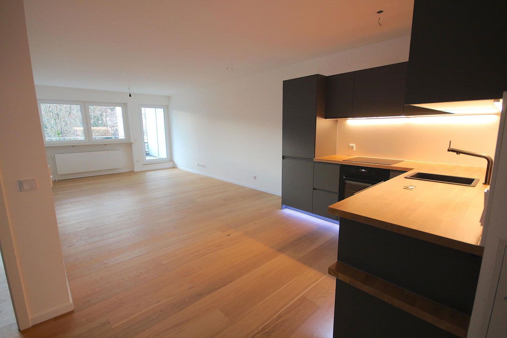 Prodej bytu 2+1 70 m², Nockherstraße 42, München, Bavorsko Prodej bytu 2+1 70 m², Nockherstraße 42, München, Bavorsko
