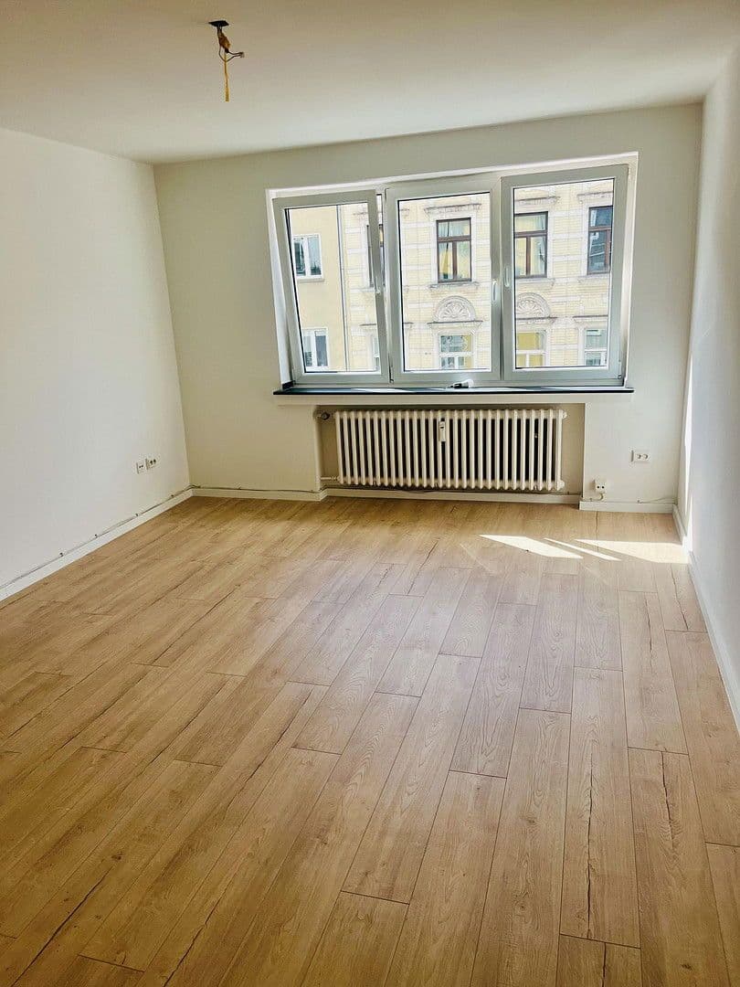 Prodej bytu 2+1 65 m², Köln, Severní Porýní-Vestfálsko Prodej bytu 2+1 65 m², Köln, Severní Porýní-Vestfálsko