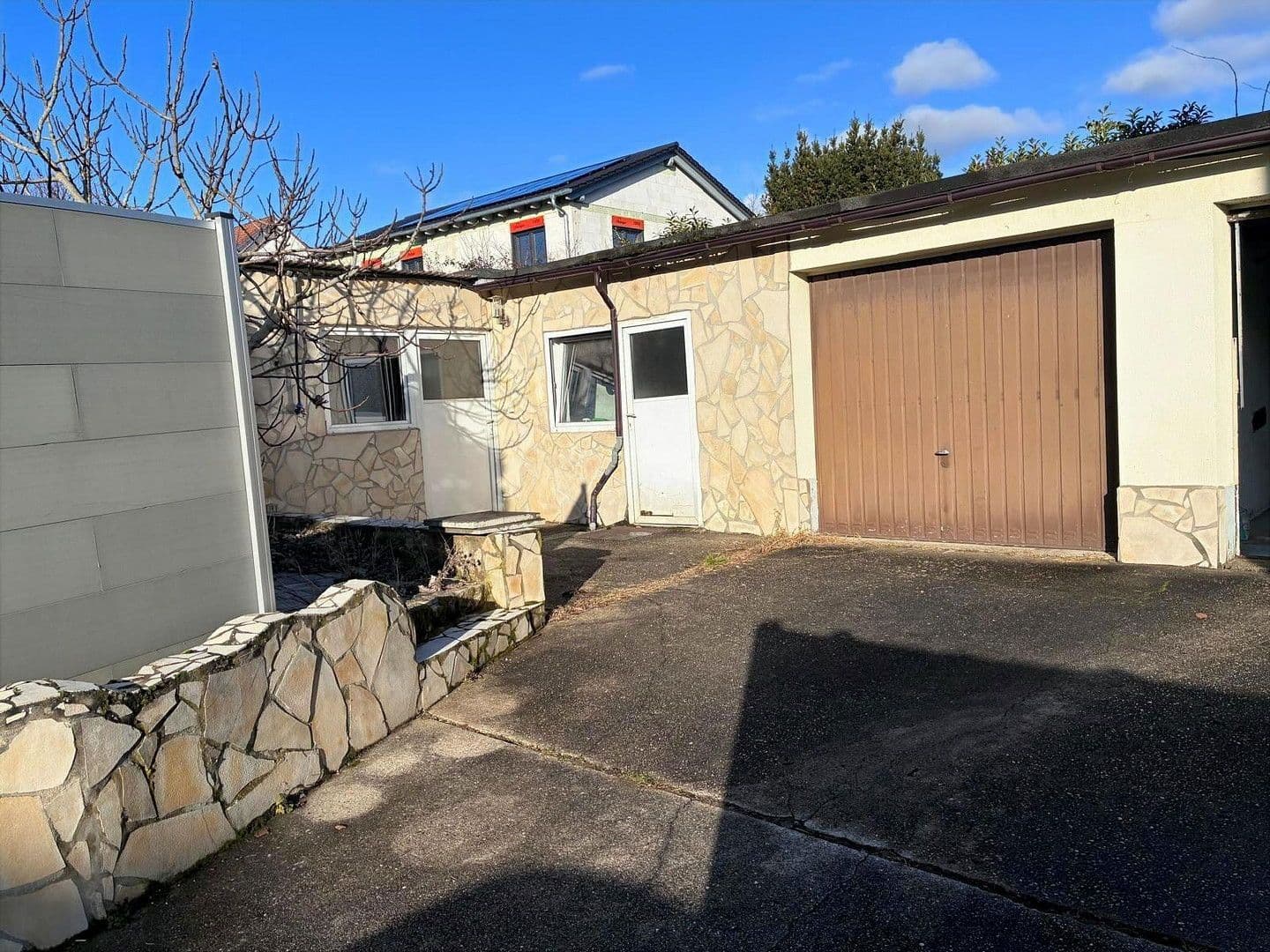 Prodej bytu 4+1 87 m², Östringen, Bádensko-Württembersko Prodej bytu 4+1 87 m², Östringen, Bádensko-Württembersko