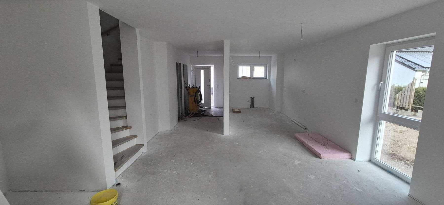 Pronájem domu 140 m², pozemek 200 m², Veckerhagenerstr. 4, Fuldatal, Hessen Pronájem domu 140 m², pozemek 200 m², Veckerhagenerstr. 4, Fuldatal, Hessen