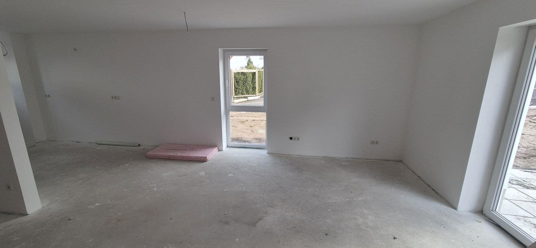 Pronájem domu 140 m², pozemek 200 m², Veckerhagenerstr. 4, Fuldatal, Hessen Pronájem domu 140 m², pozemek 200 m², Veckerhagenerstr. 4, Fuldatal, Hessen