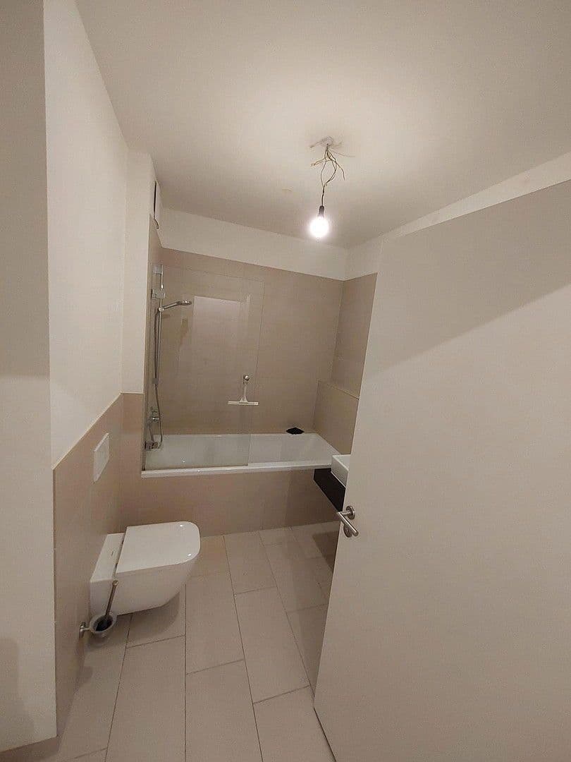 Prodej bytu 2+1 86 m², Kommandantenstraße 77, Berlin, Berlín Prodej bytu 2+1 86 m², Kommandantenstraße 77, Berlin, Berlín