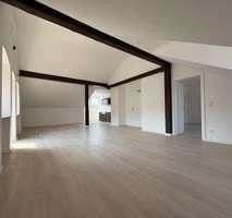 Prodej nebytového prostoru 800 m², Schlossstrasse 2, Chýžice, Bavorsko Prodej nebytového prostoru 800 m², Schlossstrasse 2, Chýžice, Bavorsko