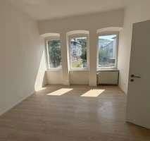 Prodej nebytového prostoru 800 m², Schlossstrasse 2, Chýžice, Bavorsko Prodej nebytového prostoru 800 m², Schlossstrasse 2, Chýžice, Bavorsko