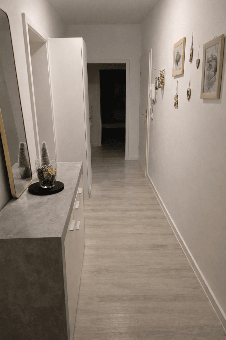 Pronájem bytu 5+1 114 m², Geußnitzer Str. 7, Žíč, Sasko-Anhaltsko Pronájem bytu 5+1 114 m², Geußnitzer Str. 7, Žíč, Sasko-Anhaltsko