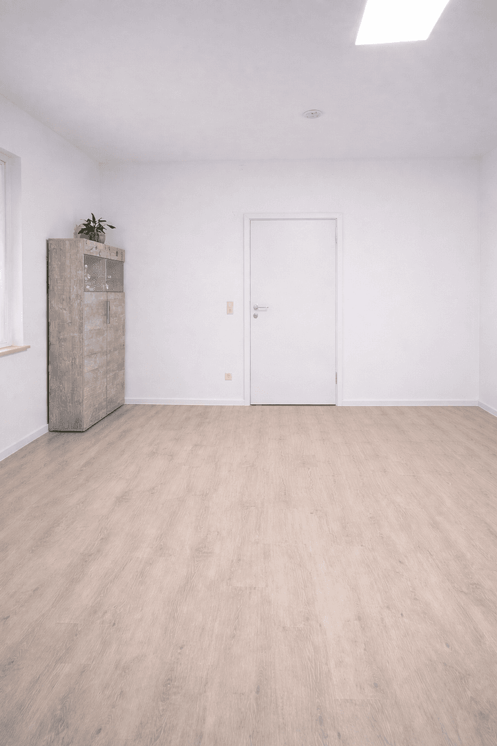 Pronájem bytu 5+1 114 m², Geußnitzer Str. 7, Žíč, Sasko-Anhaltsko Pronájem bytu 5+1 114 m², Geußnitzer Str. 7, Žíč, Sasko-Anhaltsko