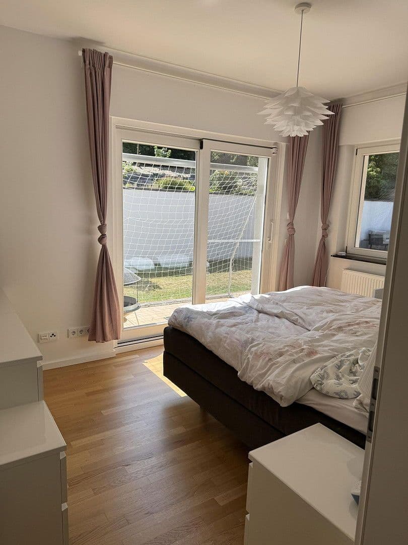 Prodej domu 257 m², pozemek 1.054 m², Bad Kreuznach, Porýní-Falc Prodej domu 257 m², pozemek 1.054 m², Bad Kreuznach, Porýní-Falc