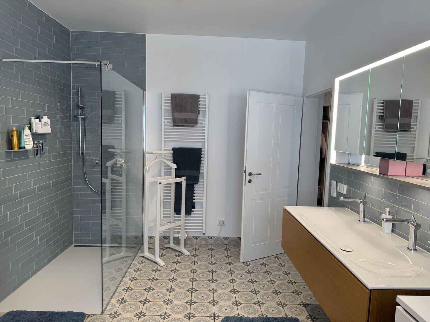 Prodej domu 257 m², pozemek 1.054 m², Bad Kreuznach, Porýní-Falc Prodej domu 257 m², pozemek 1.054 m², Bad Kreuznach, Porýní-Falc