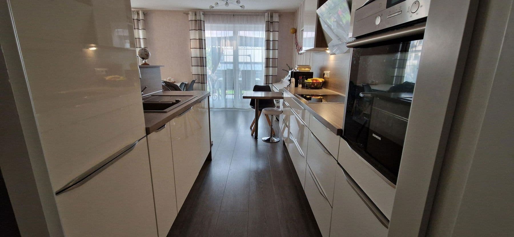 Prodej bytu 3+1 88 m², Lohmar, Severní Porýní-Vestfálsko Prodej bytu 3+1 88 m², Lohmar, Severní Porýní-Vestfálsko