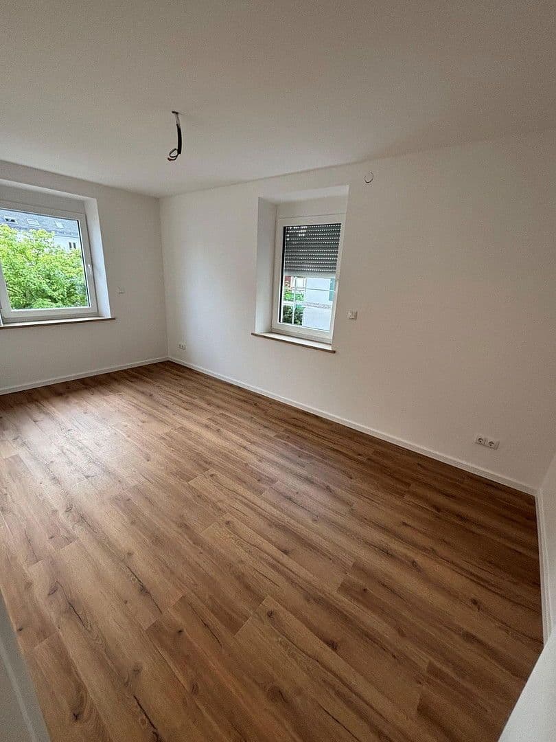 Pronájem bytu 3+1 63 m², Miltenbergstraße 18, Augsburg, Bavorsko Pronájem bytu 3+1 63 m², Miltenbergstraße 18, Augsburg, Bavorsko