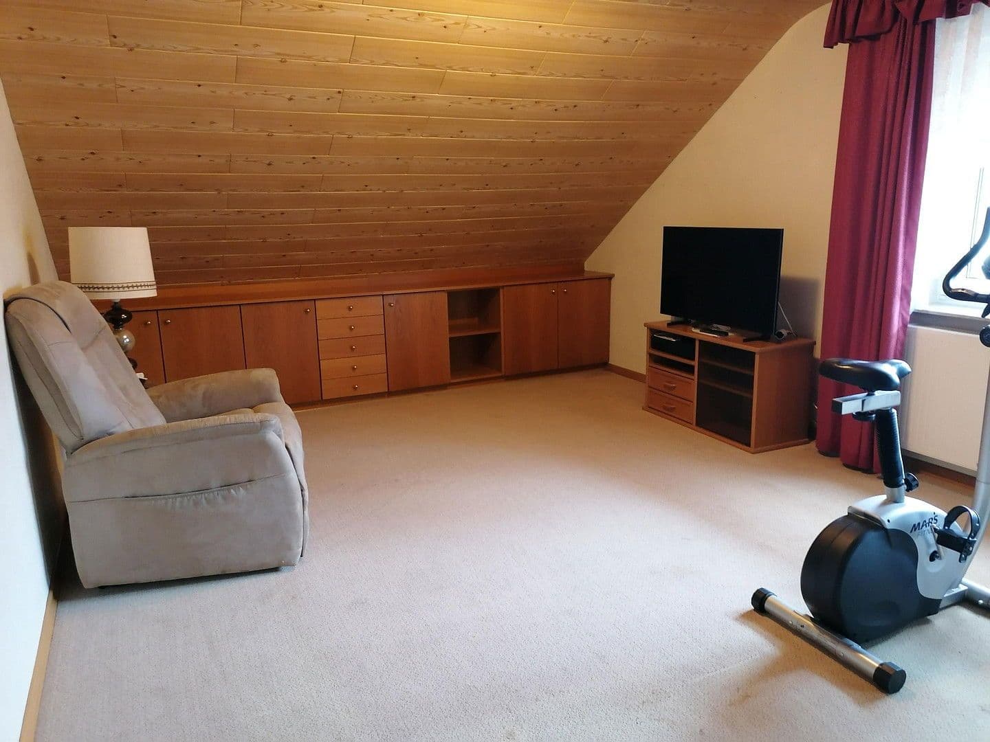 Prodej domu 169 m², pozemek 624 m², Waiblingen, Bádensko-Württembersko Prodej domu 169 m², pozemek 624 m², Waiblingen, Bádensko-Württembersko