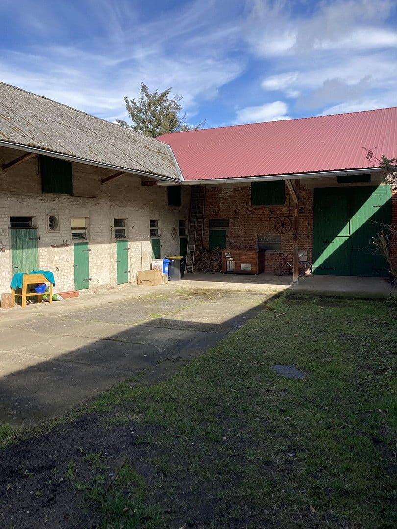 Pronájem domu 88 m², pozemek 380 m², Neue Straße 24, Bergen an der Dumme, Dolní Sasko Pronájem domu 88 m², pozemek 380 m², Neue Straße 24, Bergen an der Dumme, Dolní Sasko