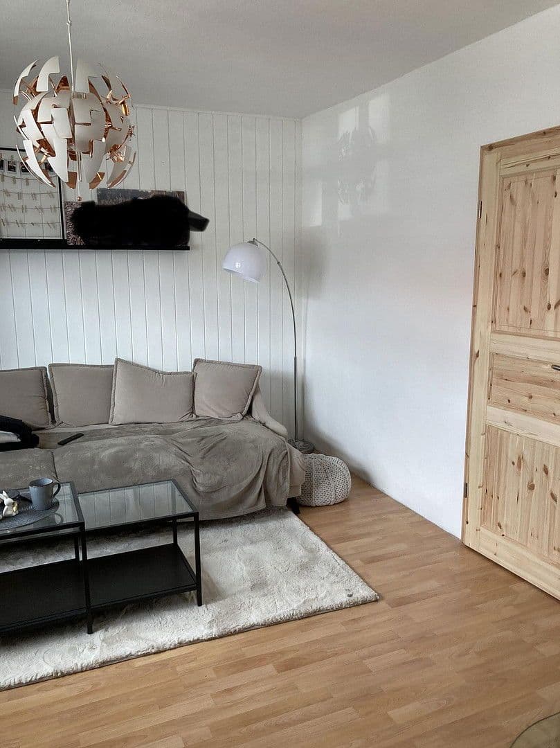 Pronájem domu 88 m², pozemek 380 m², Neue Straße 24, Bergen an der Dumme, Dolní Sasko Pronájem domu 88 m², pozemek 380 m², Neue Straße 24, Bergen an der Dumme, Dolní Sasko