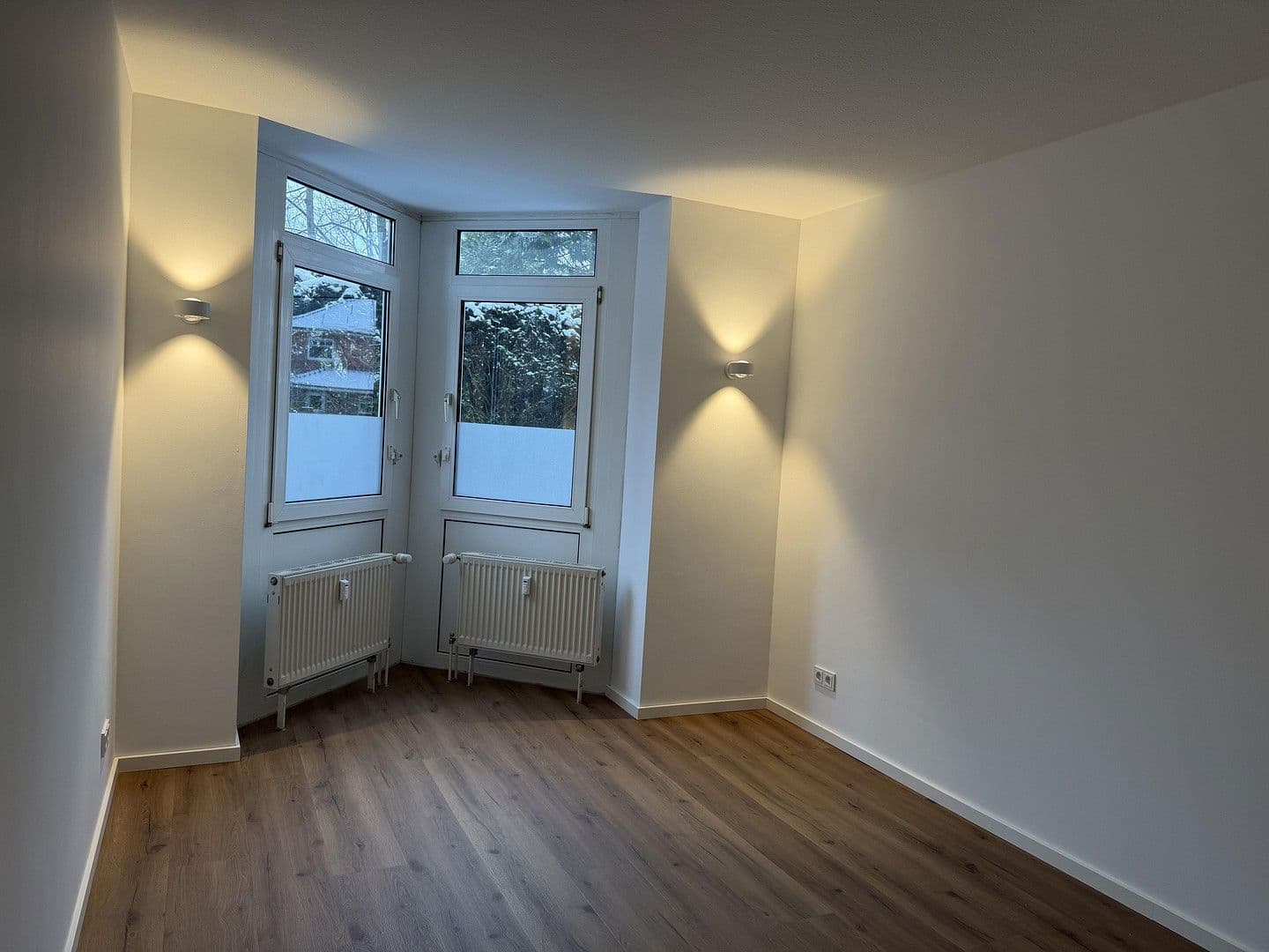 Pronájem bytu 3+1 72 m², Hamburg, Hamburg Pronájem bytu 3+1 72 m², Hamburg, Hamburg