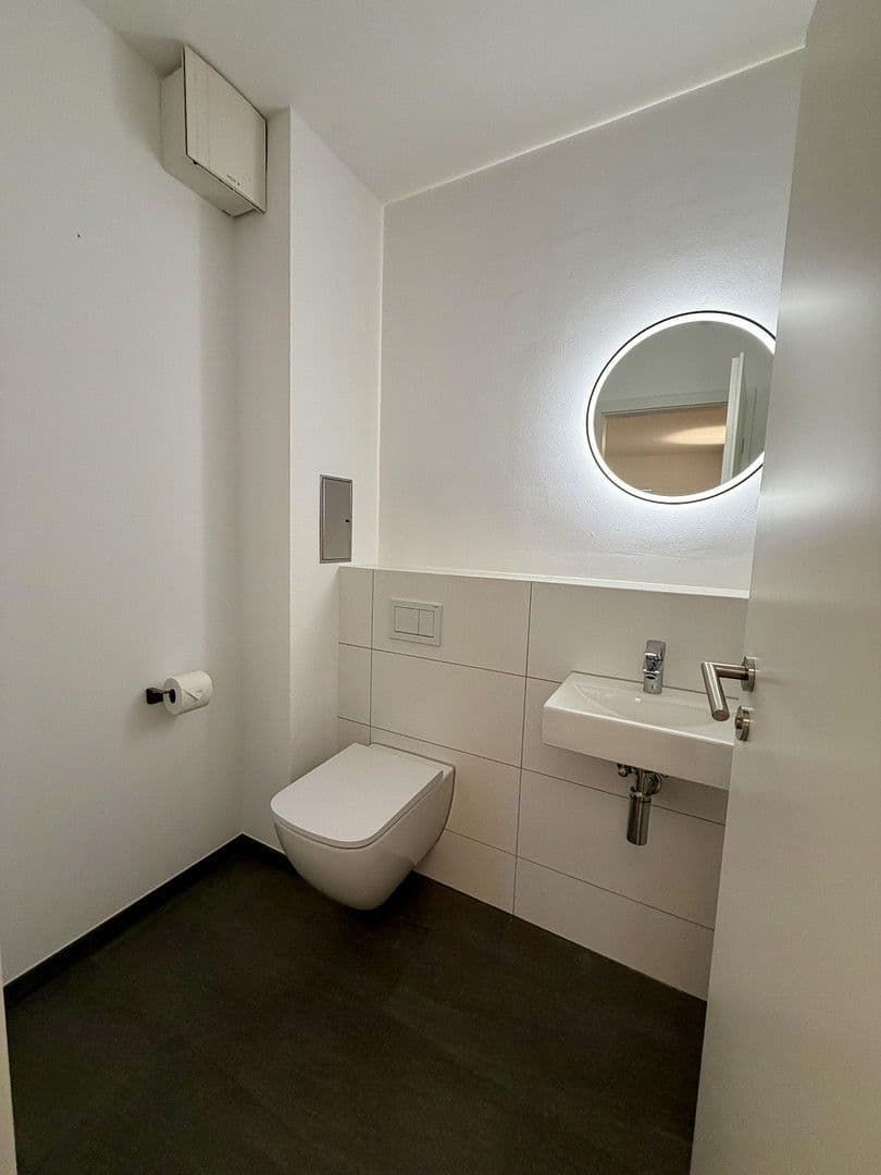 Pronájem bytu 3+1 72 m², Hamburg, Hamburg Pronájem bytu 3+1 72 m², Hamburg, Hamburg