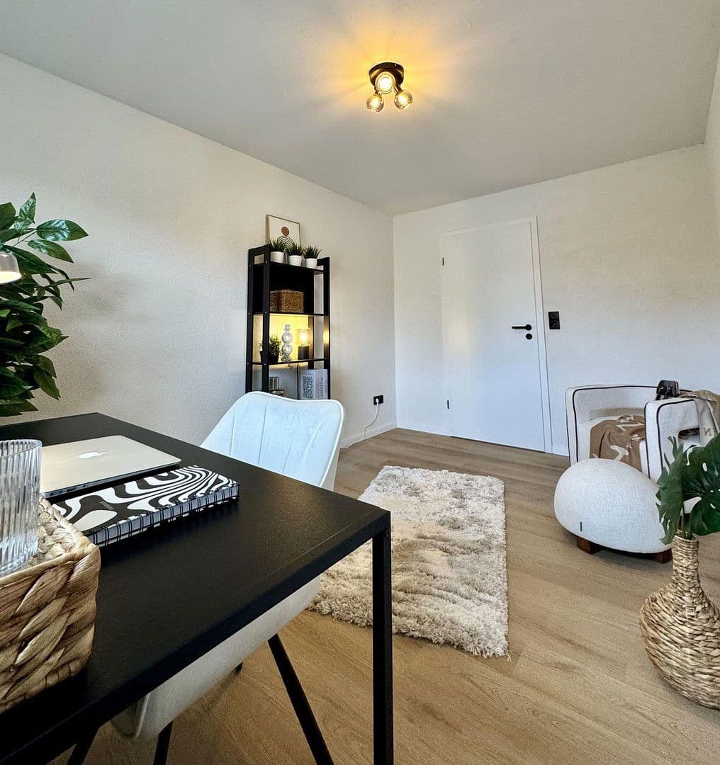 Prodej bytu 4+1 94 m², Sindelfingen, Bádensko-Württembersko Prodej bytu 4+1 94 m², Sindelfingen, Bádensko-Württembersko