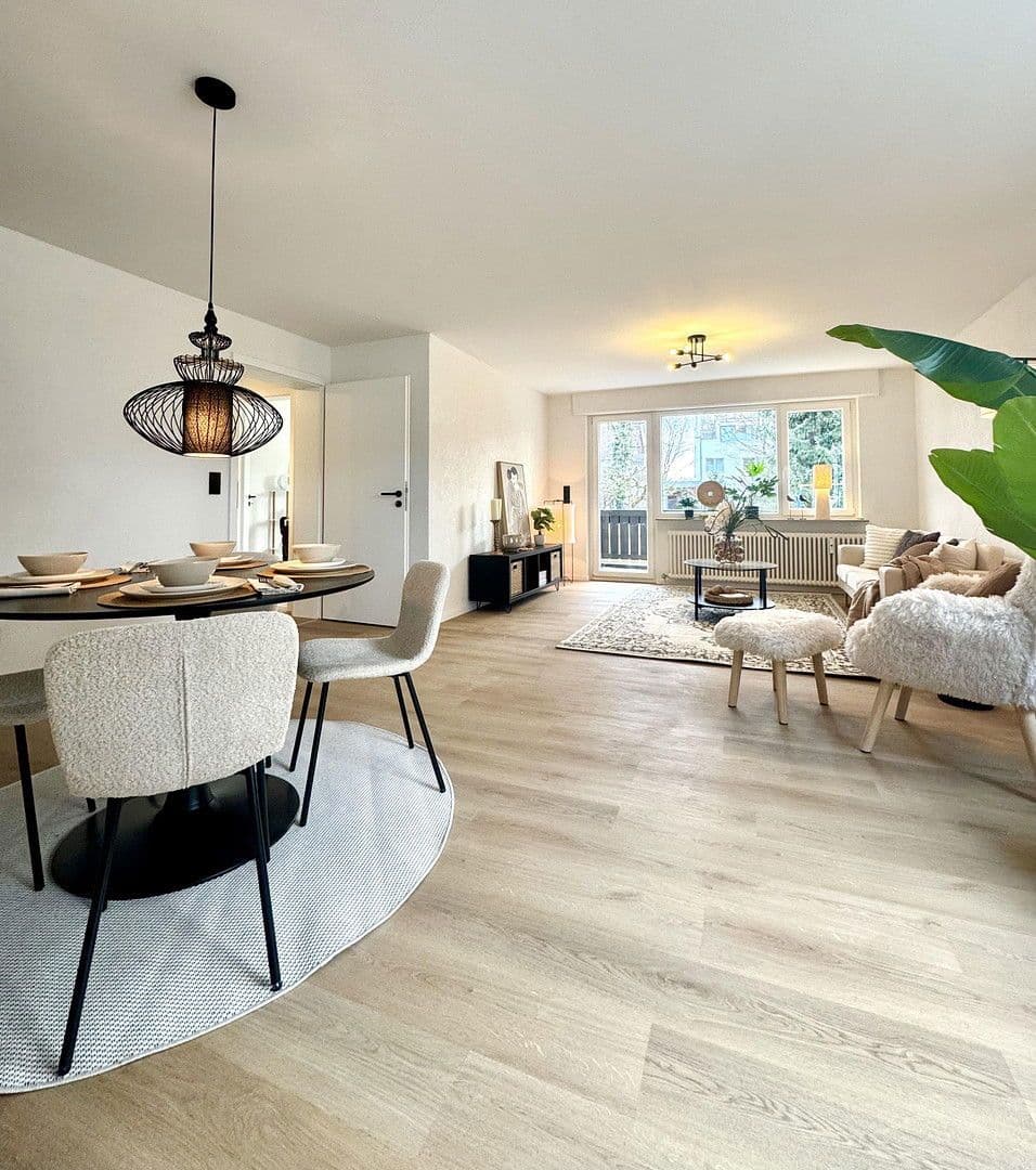 Prodej bytu 4+1 94 m², Sindelfingen, Bádensko-Württembersko Prodej bytu 4+1 94 m², Sindelfingen, Bádensko-Württembersko