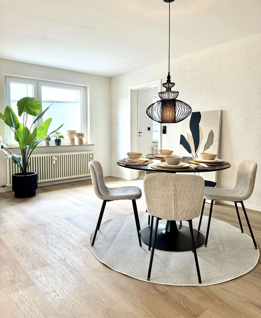 Prodej bytu 4+1 94 m², Sindelfingen, Bádensko-Württembersko Prodej bytu 4+1 94 m², Sindelfingen, Bádensko-Württembersko