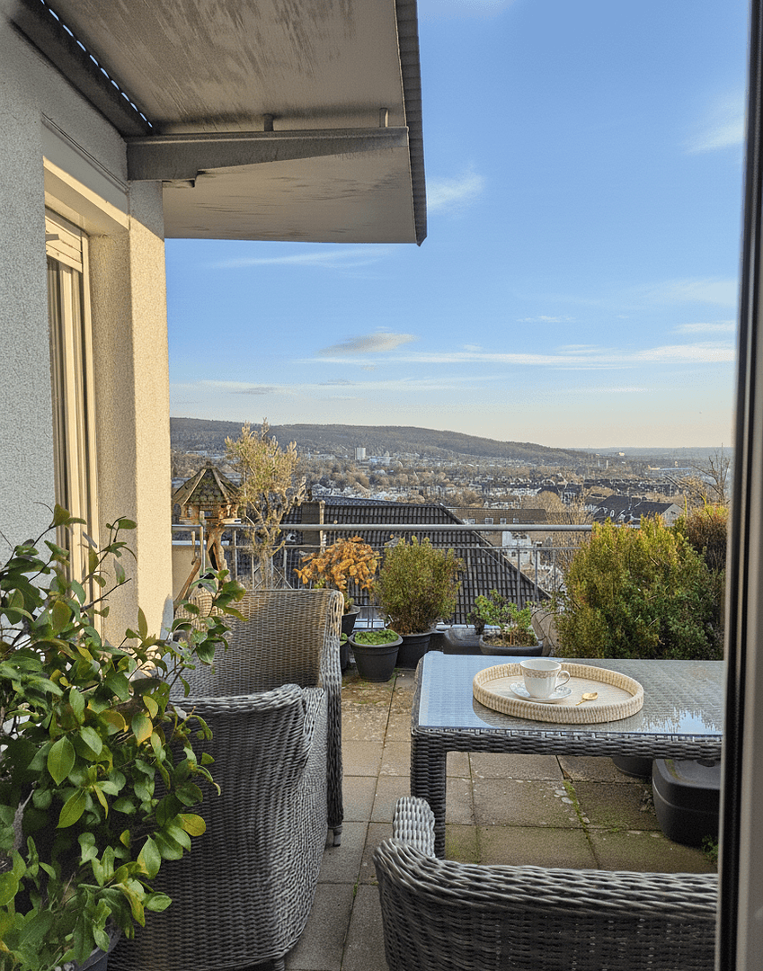 Prodej domu 302 m², pozemek 388 m², Koblenz, Porýní-Falc Prodej domu 302 m², pozemek 388 m², Koblenz, Porýní-Falc