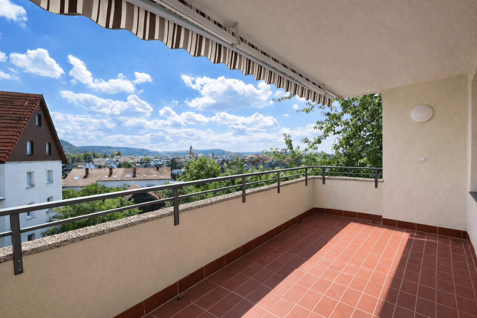 Prodej bytu 4+1 101 m², Winnenden, Bádensko-Württembersko Prodej bytu 4+1 101 m², Winnenden, Bádensko-Württembersko