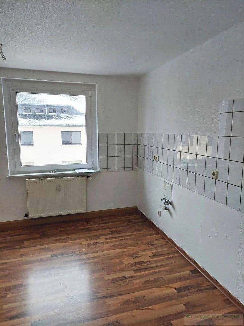 Pronájem bytu 2+1 55 m², Abteisiedlung 7, Oberlungwitz, Sasko Pronájem bytu 2+1 55 m², Abteisiedlung 7, Oberlungwitz, Sasko