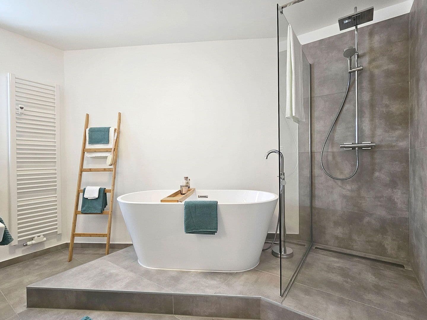 Prodej bytu 3+1 91 m², Herbststr, Amberg, Bavorsko Prodej bytu 3+1 91 m², Herbststr, Amberg, Bavorsko