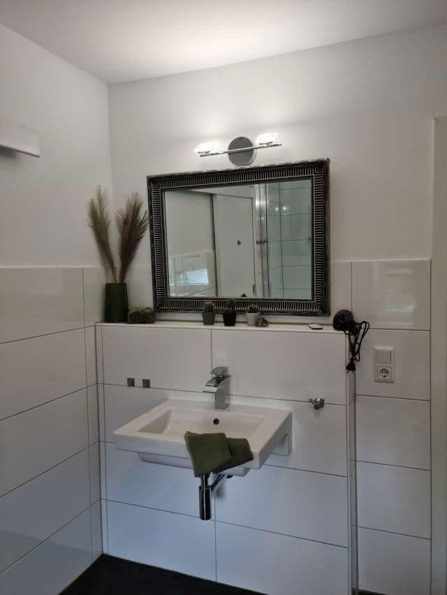 Prodej domu 365 m², pozemek 218 m², Jakobusstraße 16, Meschede, Severní Porýní-Vestfálsko Prodej domu 365 m², pozemek 218 m², Jakobusstraße 16, Meschede, Severní Porýní-Vestfálsko