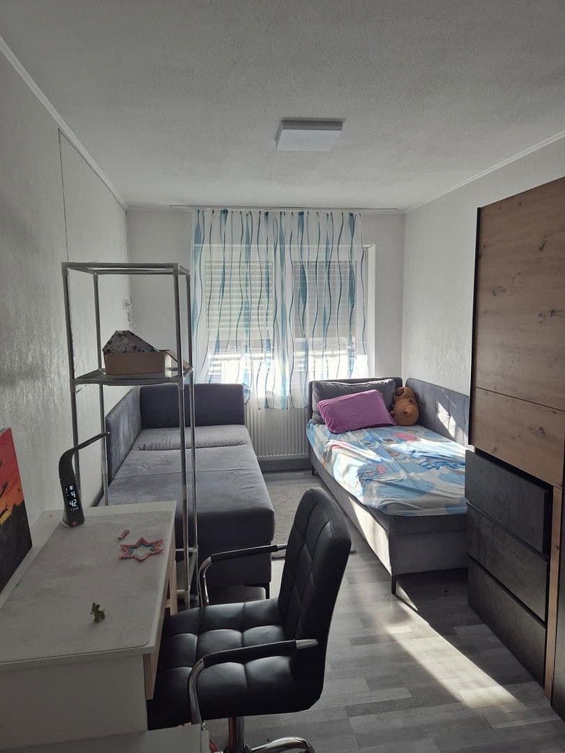 Prodej bytu 3+1 73 m², Marcalistr. 21, Künzelsau, Bádensko-Württembersko Prodej bytu 3+1 73 m², Marcalistr. 21, Künzelsau, Bádensko-Württembersko