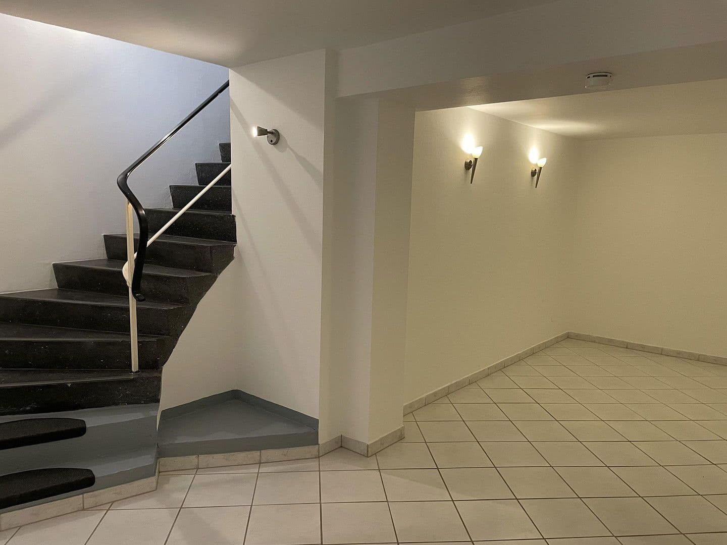 Pronájem bytu 4+1 80 m², Frankenstrasse 2, Dortmund, Severní Porýní-Vestfálsko Pronájem bytu 4+1 80 m², Frankenstrasse 2, Dortmund, Severní Porýní-Vestfálsko