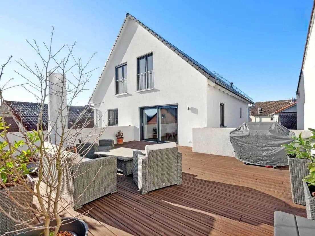 Prodej bytu 7+1 159 m², Kahl am Main, Bavorsko Prodej bytu 7+1 159 m², Kahl am Main, Bavorsko