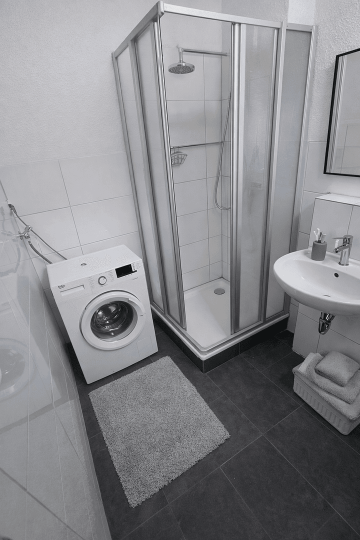 Pronájem bytu 3+1 85 m², Worringerstraße 61, Düsseldorf, Severní Porýní-Vestfálsko Pronájem bytu 3+1 85 m², Worringerstraße 61, Düsseldorf, Severní Porýní-Vestfálsko