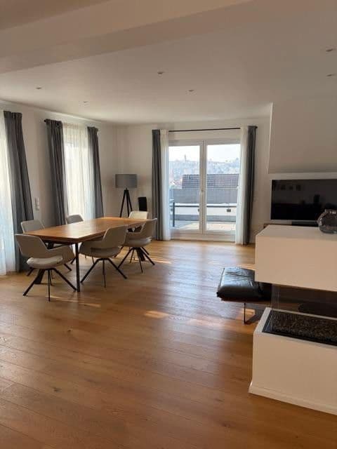 Prodej bytu 6+1 169 m², Bad Vilbel, Hessen Prodej bytu 6+1 169 m², Bad Vilbel, Hessen