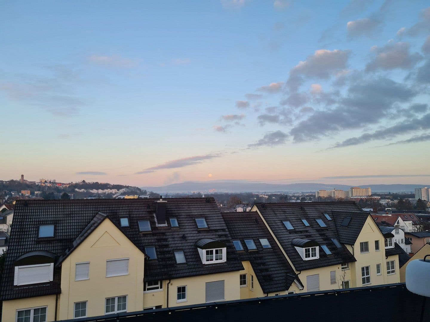 Prodej bytu 6+1 169 m², Bad Vilbel, Hessen Prodej bytu 6+1 169 m², Bad Vilbel, Hessen