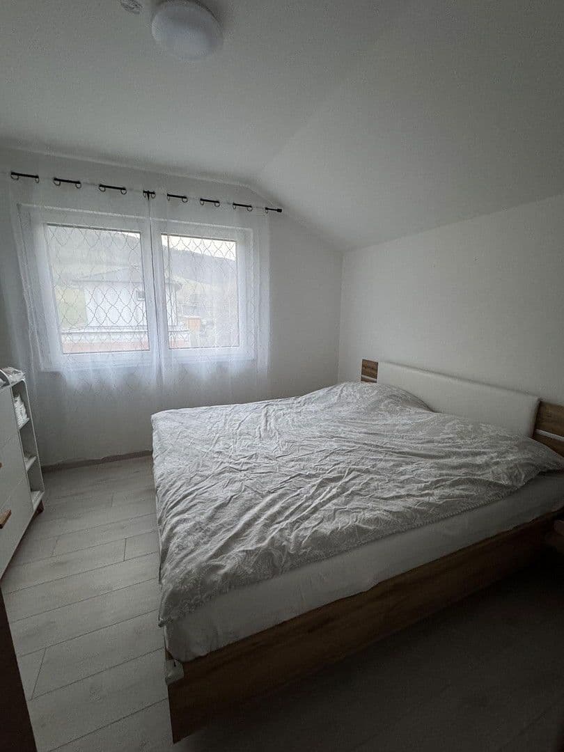 Prodej domu 122 m², pozemek 1.153 m², Scheiblingkirchen-Thernberg, Dolní Rakousko Prodej domu 122 m², pozemek 1.153 m², Scheiblingkirchen-Thernberg, Dolní Rakousko