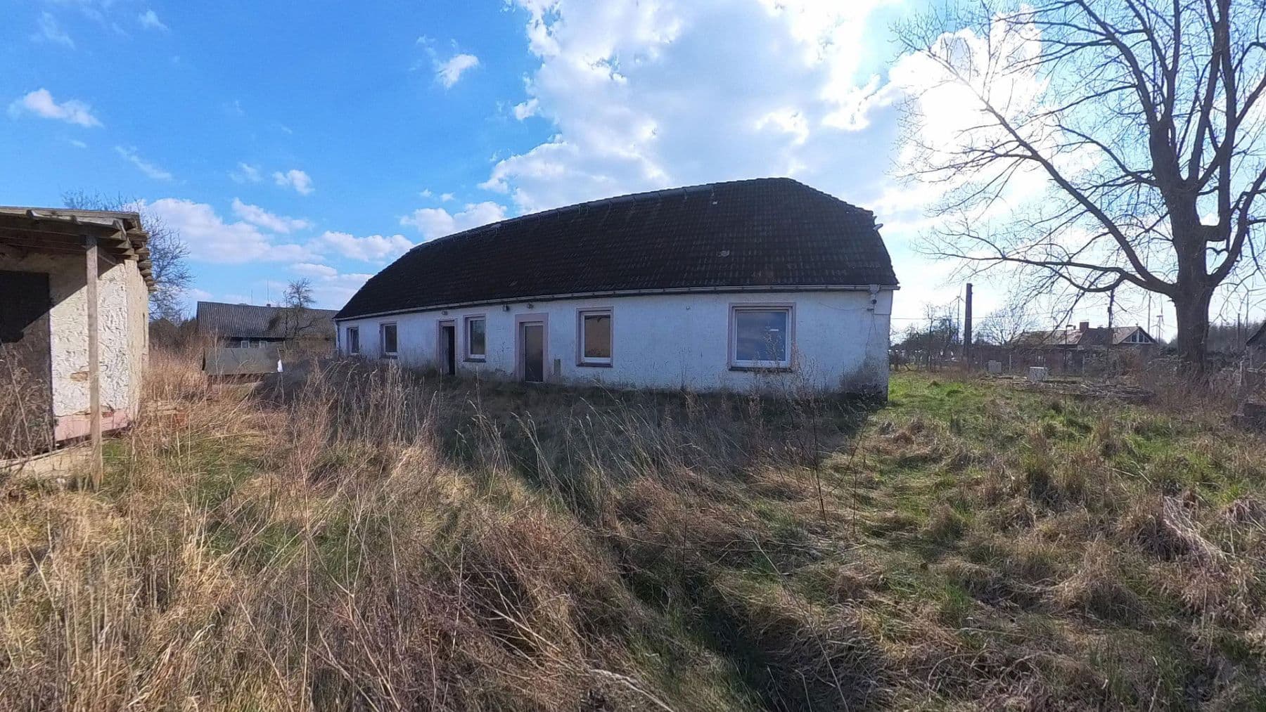 Prodej domu 170 m², pozemek 2.700 m², Warnowstr 14, Zölkow, Mecklenburg-Vorpommern Prodej domu 170 m², pozemek 2.700 m², Warnowstr 14, Zölkow, Mecklenburg-Vorpommern