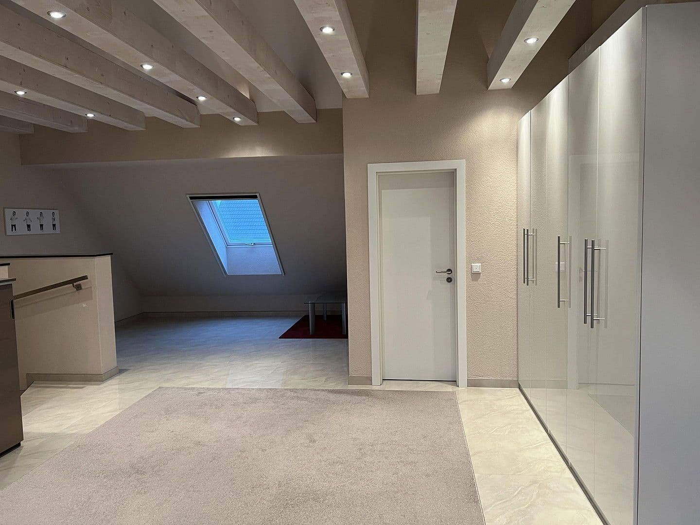 Prodej domu 170 m², pozemek 198 m², An der Molkeswiese 4, Egelsbach, Hessen Prodej domu 170 m², pozemek 198 m², An der Molkeswiese 4, Egelsbach, Hessen