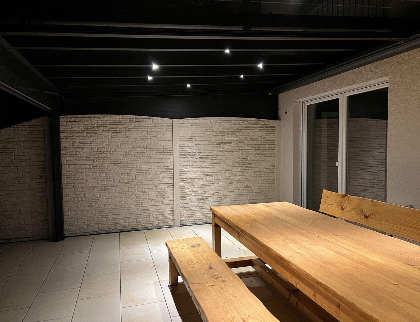 Prodej domu 170 m², pozemek 198 m², An der Molkeswiese 4, Egelsbach, Hessen Prodej domu 170 m², pozemek 198 m², An der Molkeswiese 4, Egelsbach, Hessen