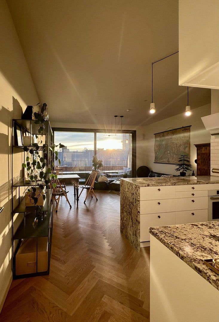 Pronájem bytu 3+1 90 m², Kommandantenstr 75, Berlin, Berlín Pronájem bytu 3+1 90 m², Kommandantenstr 75, Berlin, Berlín