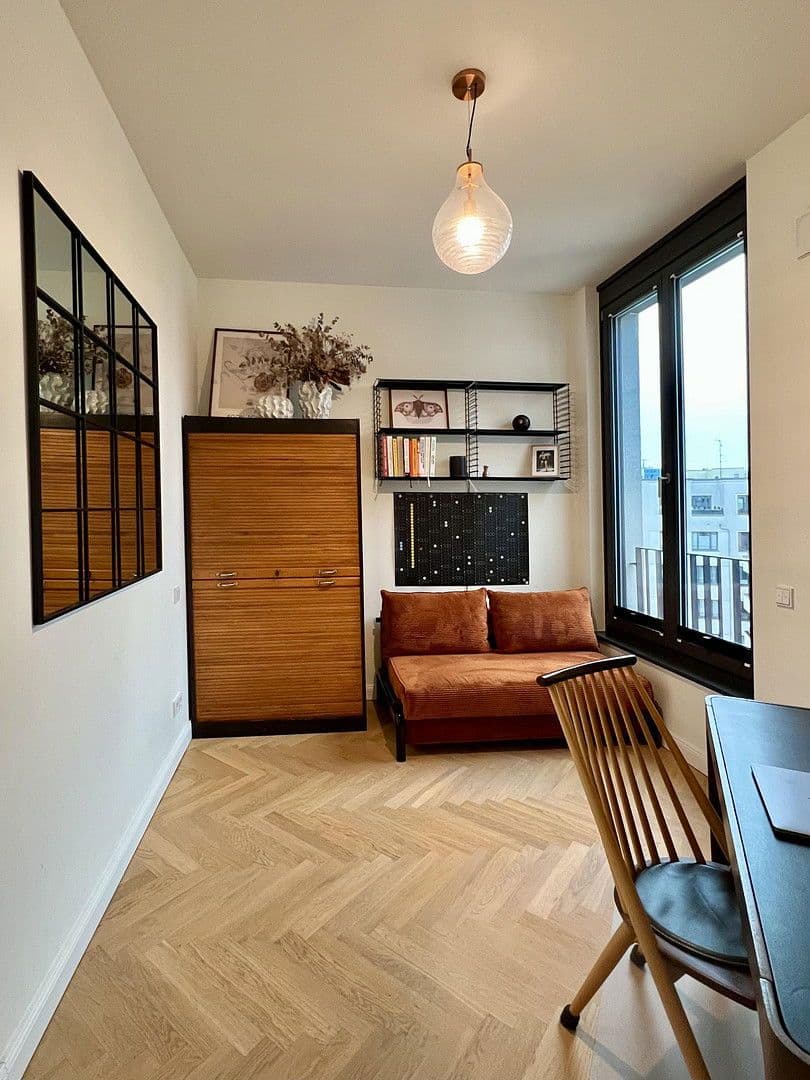 Pronájem bytu 3+1 90 m², Kommandantenstr 75, Berlin, Berlín Pronájem bytu 3+1 90 m², Kommandantenstr 75, Berlin, Berlín