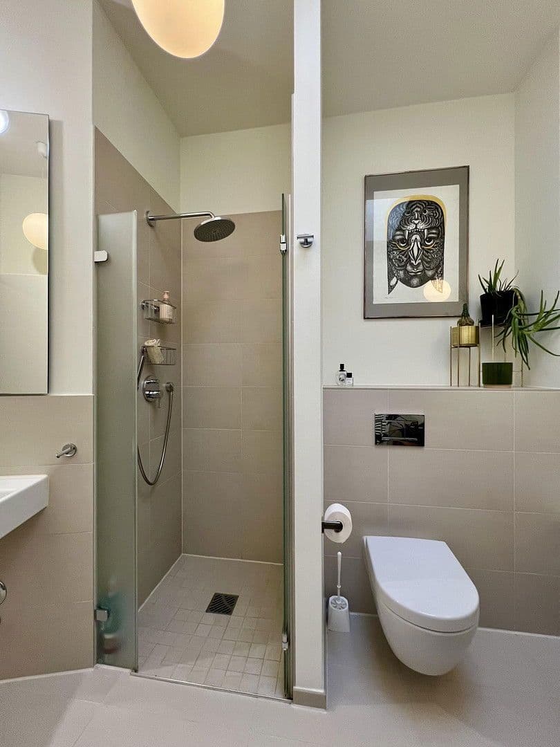 Pronájem bytu 3+1 90 m², Kommandantenstr 75, Berlin, Berlín Pronájem bytu 3+1 90 m², Kommandantenstr 75, Berlin, Berlín