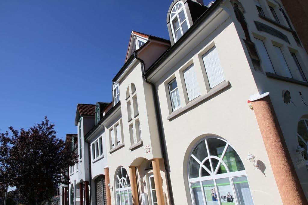 Pronájem bytu 7+1 312 m², Lehenstr. 25, Donaueschingen, Bádensko-Württembersko Pronájem bytu 7+1 312 m², Lehenstr. 25, Donaueschingen, Bádensko-Württembersko