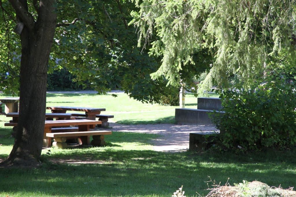 Pronájem bytu 7+1 312 m², Lehenstr. 25, Donaueschingen, Bádensko-Württembersko Pronájem bytu 7+1 312 m², Lehenstr. 25, Donaueschingen, Bádensko-Württembersko