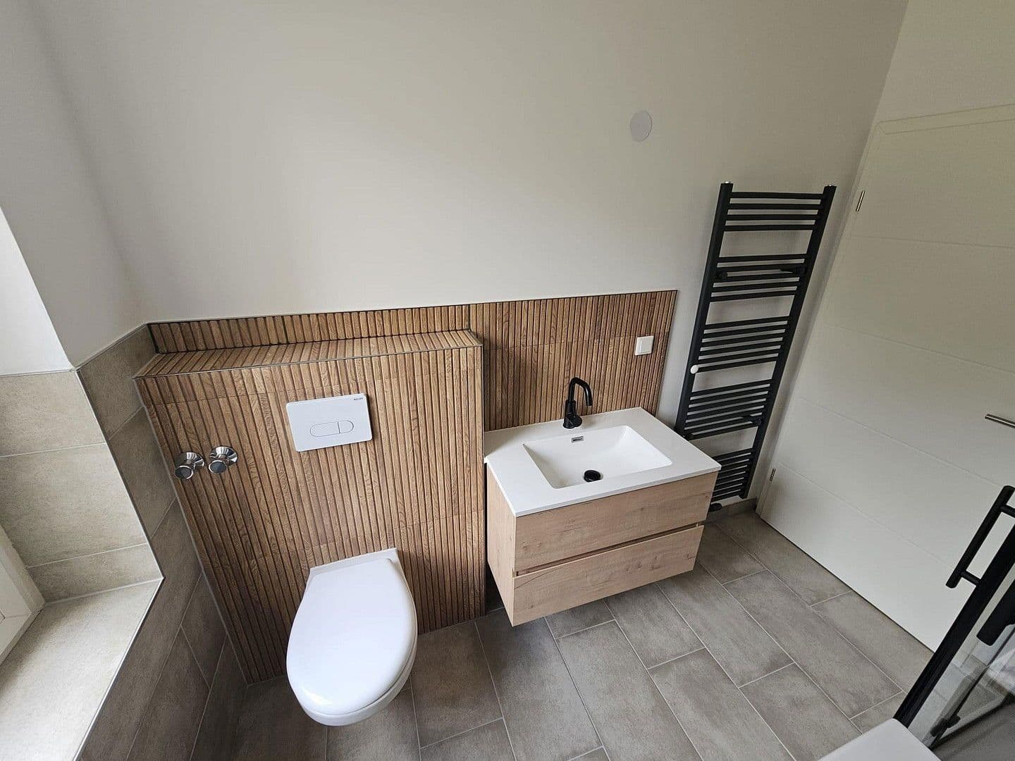 Pronájem bytu 2+1 39 m², Weinbergstraße 64, Bernau, Braniborsko Pronájem bytu 2+1 39 m², Weinbergstraße 64, Bernau, Braniborsko