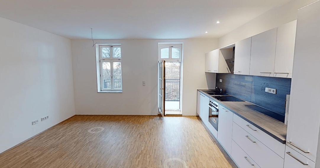 Pronájem bytu 4+1 96 m², Ostheimstraße 7, Leipzig, Sasko Pronájem bytu 4+1 96 m², Ostheimstraße 7, Leipzig, Sasko