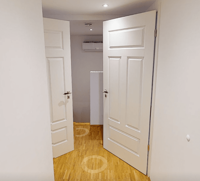 Pronájem bytu 4+1 96 m², Ostheimstraße 7, Leipzig, Sasko Pronájem bytu 4+1 96 m², Ostheimstraße 7, Leipzig, Sasko