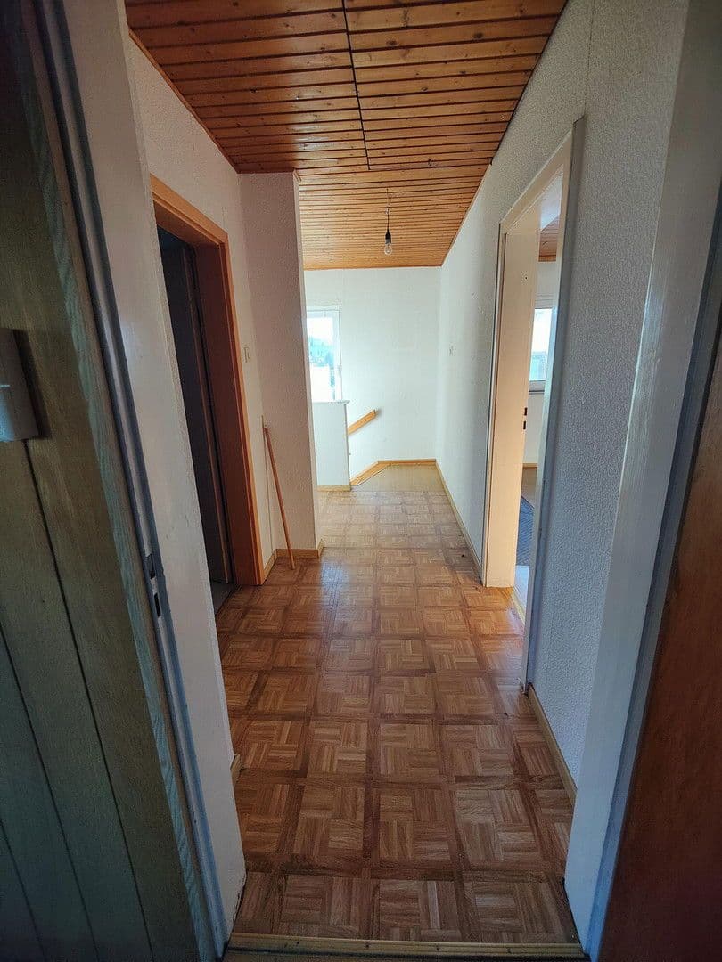 Prodej domu 120 m², pozemek 331 m², Budenheim, Porýní-Falc Prodej domu 120 m², pozemek 331 m², Budenheim, Porýní-Falc