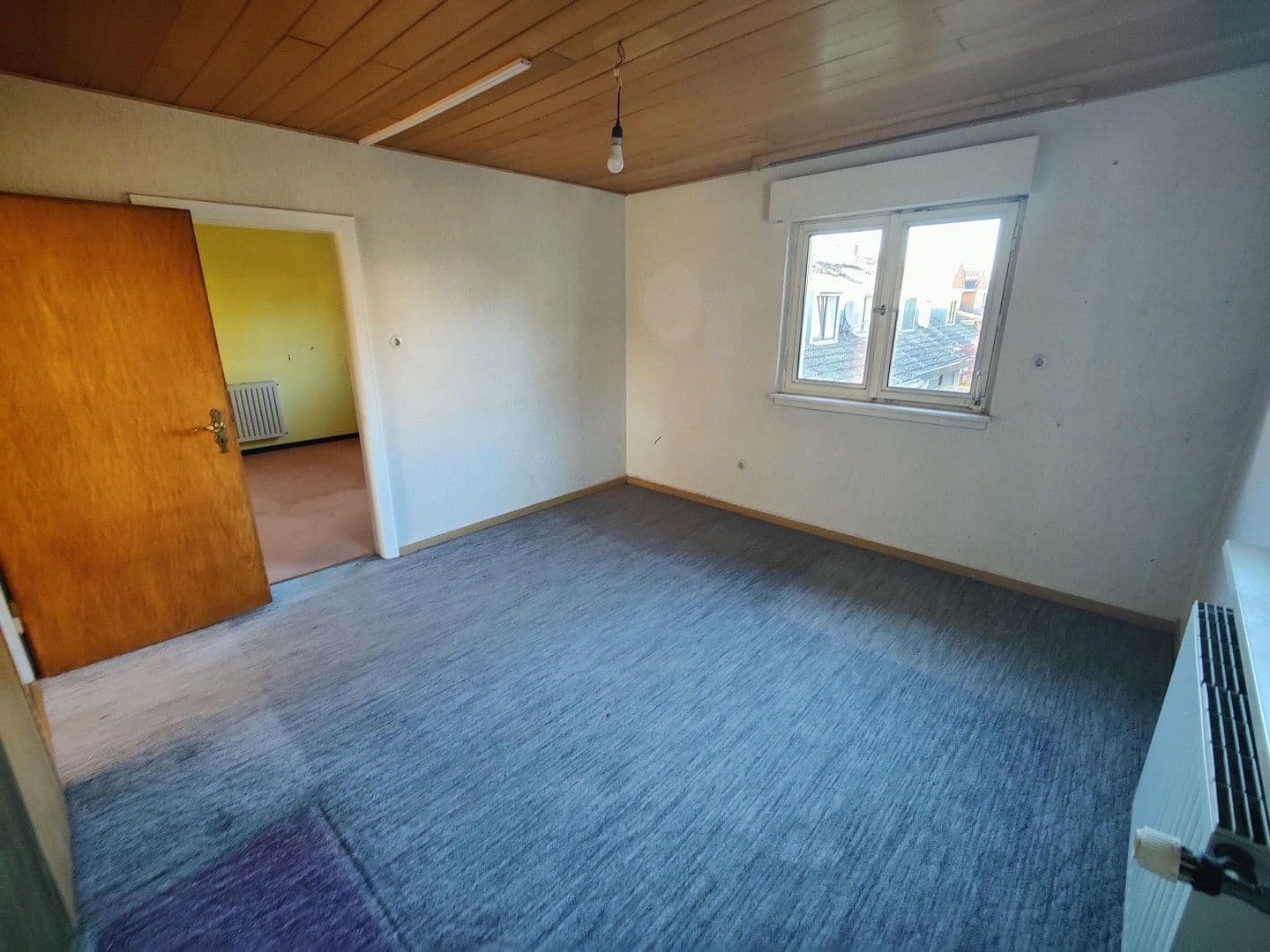 Prodej domu 120 m², pozemek 331 m², Budenheim, Porýní-Falc Prodej domu 120 m², pozemek 331 m², Budenheim, Porýní-Falc