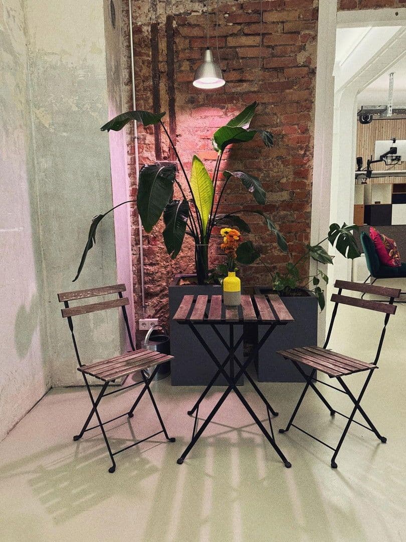 Pronájem kanceláře 135 m², Stuttgart, Bádensko-Württembersko Pronájem kanceláře 135 m², Stuttgart, Bádensko-Württembersko