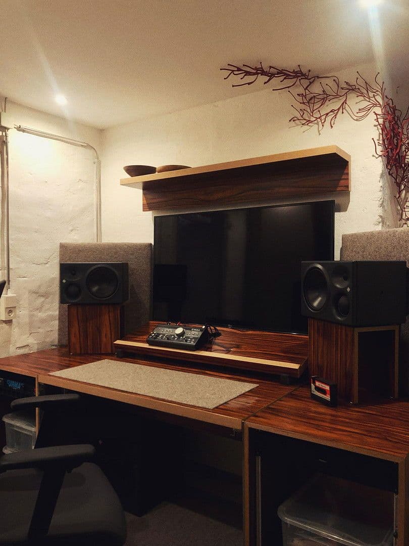 Pronájem kanceláře 135 m², Stuttgart, Bádensko-Württembersko Pronájem kanceláře 135 m², Stuttgart, Bádensko-Württembersko